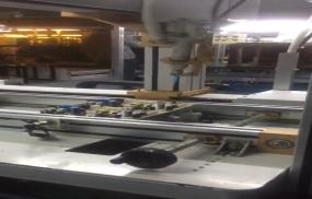 流水線點膠噴三防漆_香芋機電